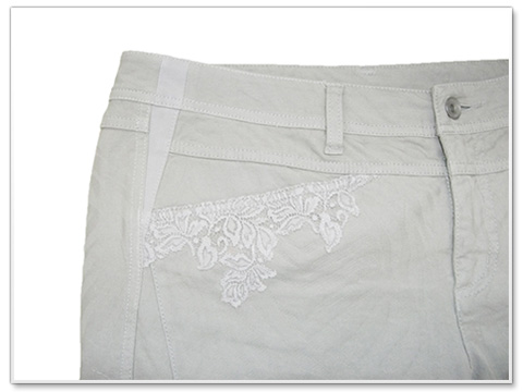 �f�j���̃E�G�X�g�o���c�B