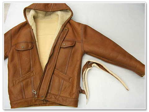 ���C�_�[�X�W���P�b�g�̑��Ђ�